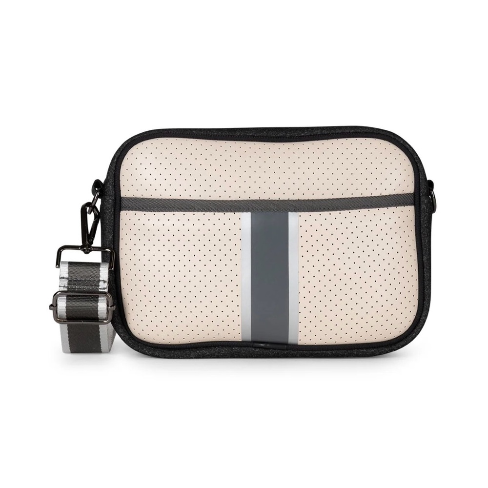HAUTE SHORE bag NWT “DREW CULT”